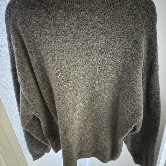Metallic pearl sweater - Picture 3 of 4